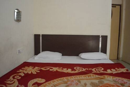 Hotel P S Nancy, Amritsar 3